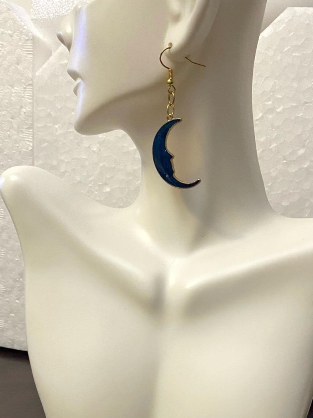 Lunar Elegance Gold, Blue dangling Earrings